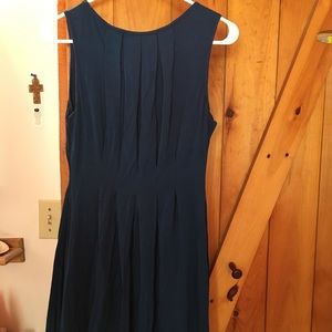 Max StudioPleated sleeveless viscose/spandex dress